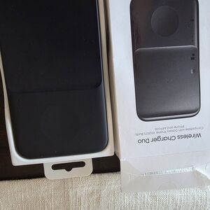 Samsung Wireless Charger Duo - Black Compatible With Galaxy Phones, Watch, Buds